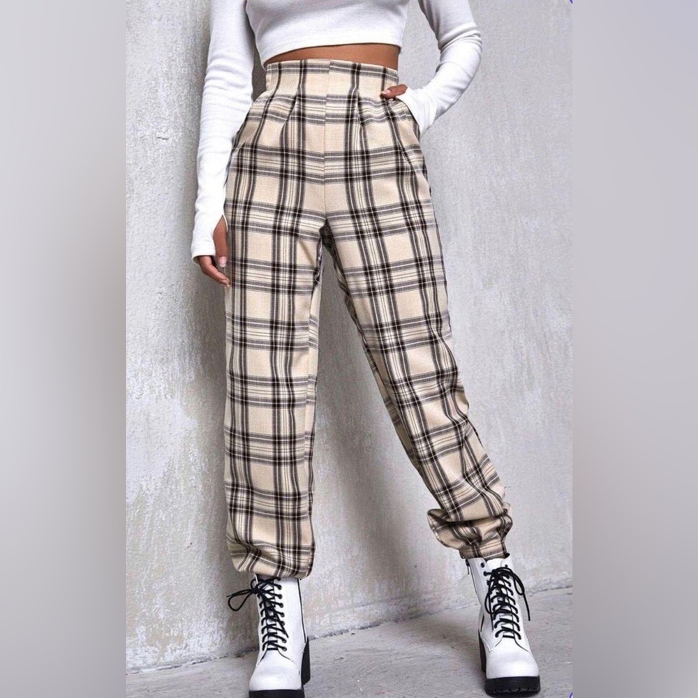 Paper bag Neutral Tone Plaid Pants